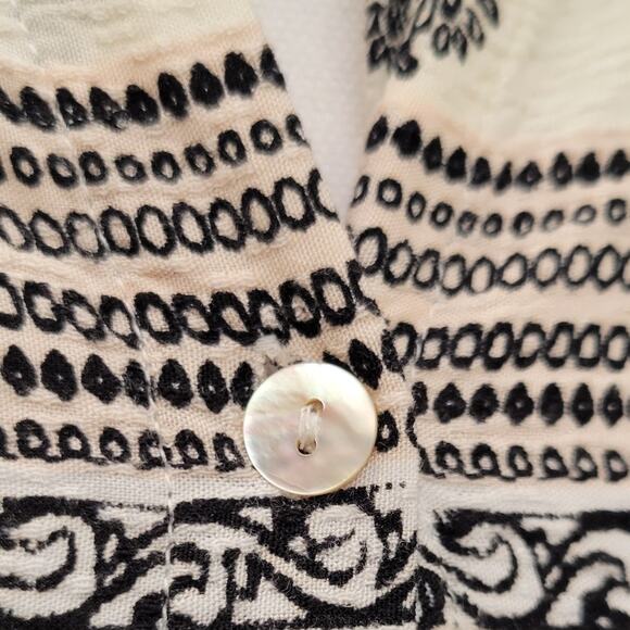 Chico's Button Up Shirt Women's 2, L Long Sleeve Batik Damask Side Slit Tunic - Picture 7 of 12